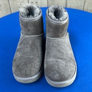 Ugg girl ankle boots grey